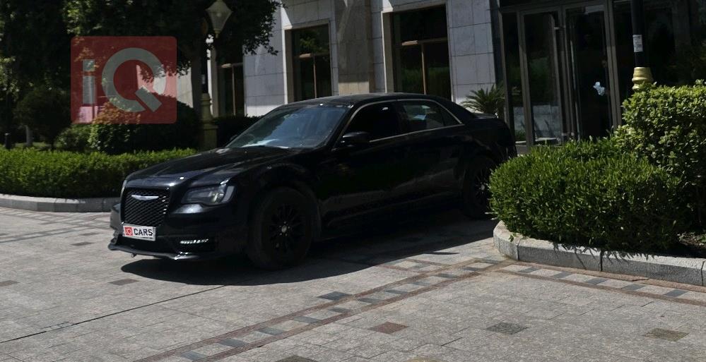 كرايسلر 300